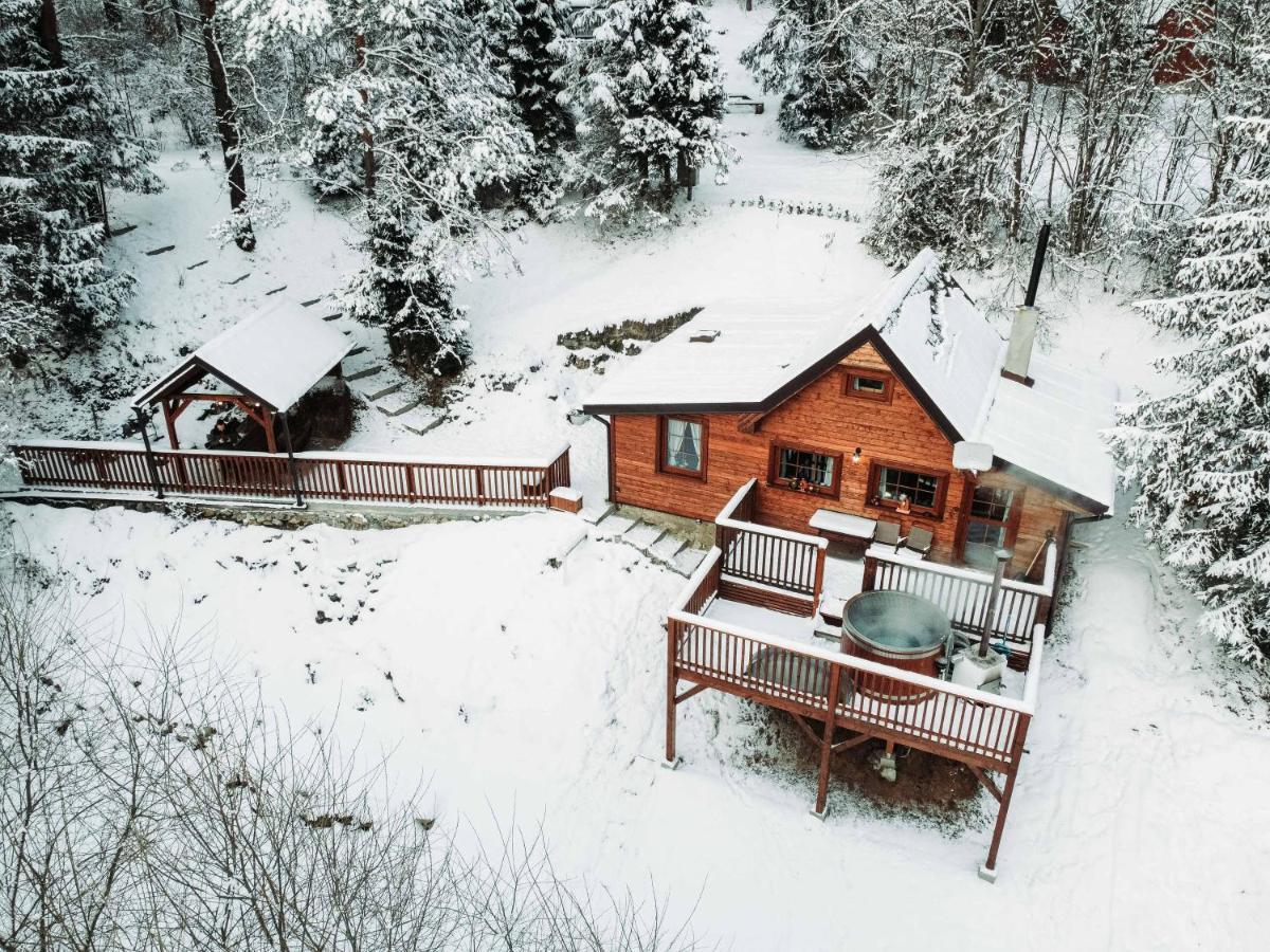 Sovia Wellness Chata S Jacuzzi Kadou A Saunou, Cingov Smizany Luaran gambar